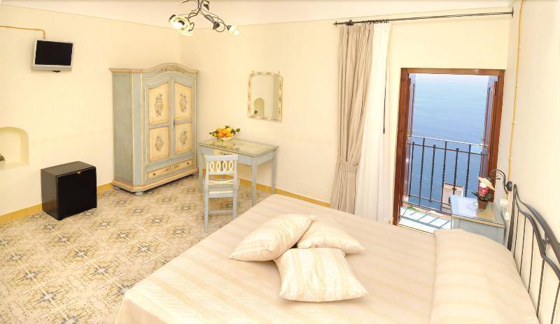 Locanda Degli Dei Praiano Exterior foto