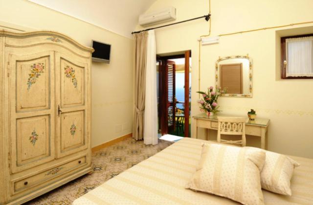 Locanda Degli Dei Praiano Exterior foto