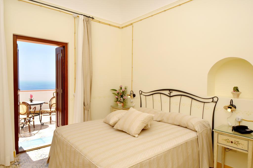Locanda Degli Dei Praiano Exterior foto